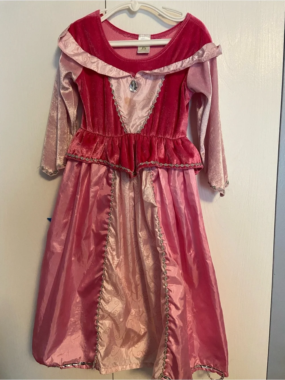 Dress up bundle- Little Adventures, Disney & others. Size 3-6